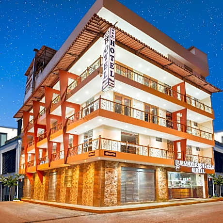 Hotel Balcones Plaza