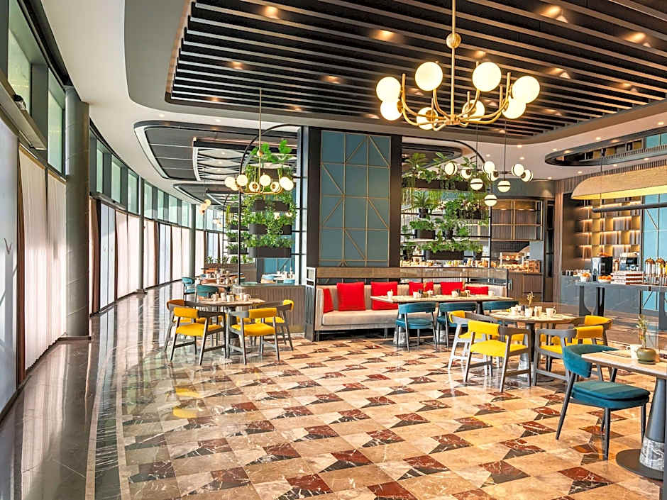 Mövenpick Hotel Istanbul Marmara Sea