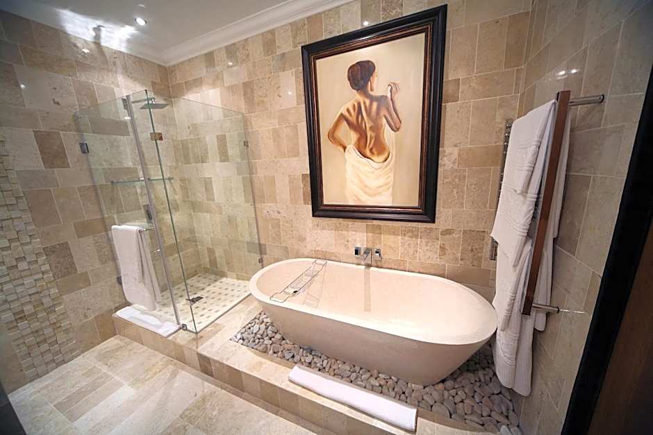 Fusion Boutique Hotel