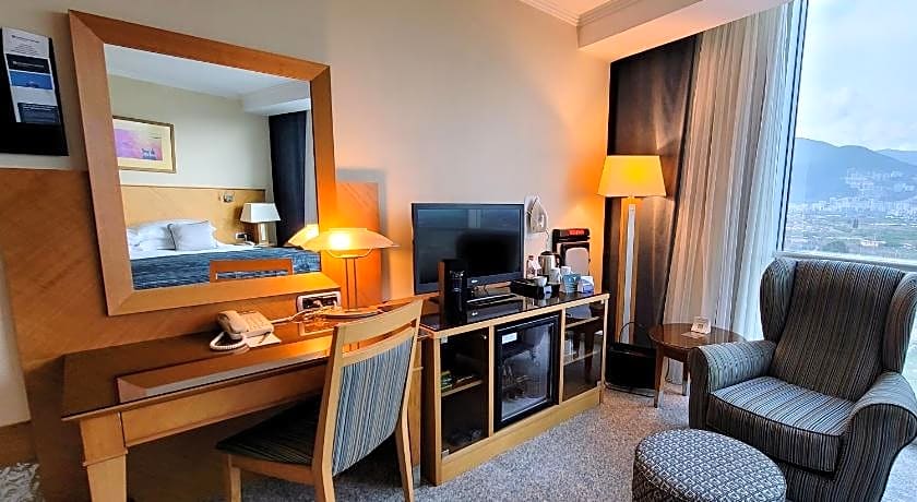 Wyndham Grand Izmir Ozdilek Thermal & Spa