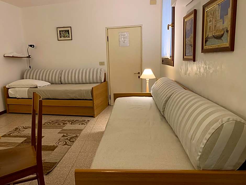 AL CAMPANIEL BED AND BREAKFAST