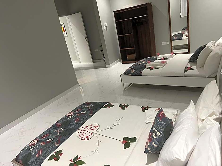 Calamari Beach Resort