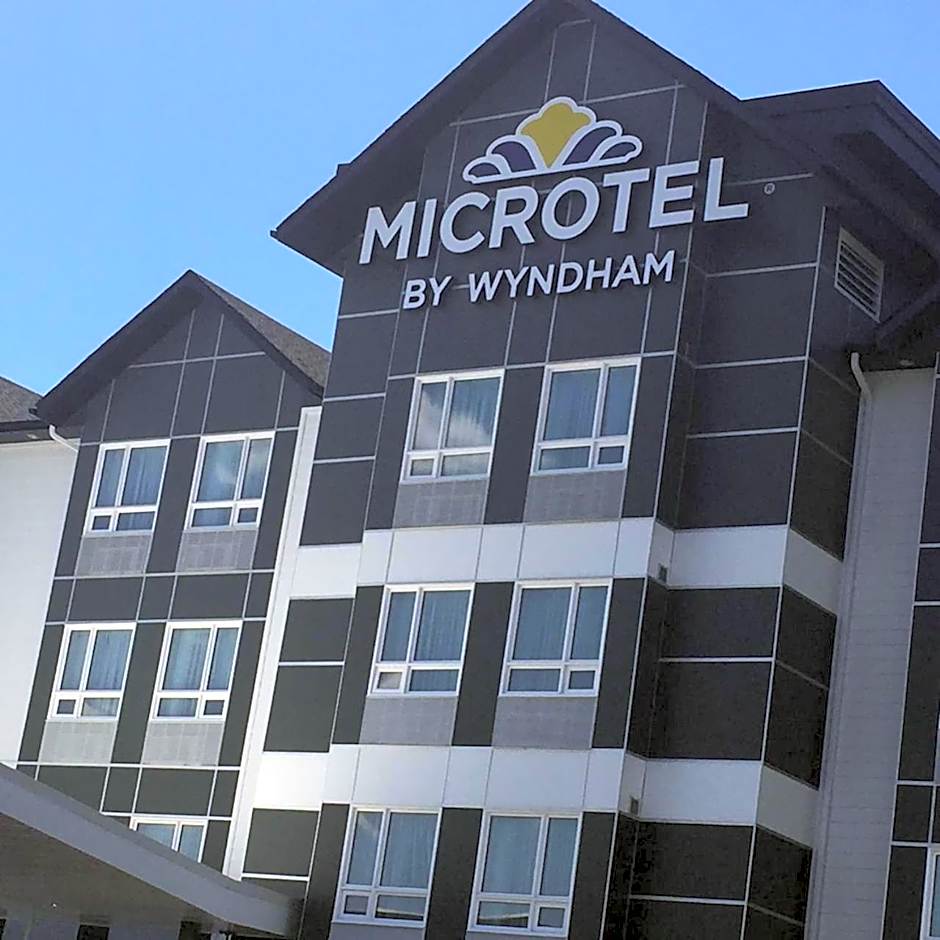 Microtel Inn & Suites by Wyndham Sudbury