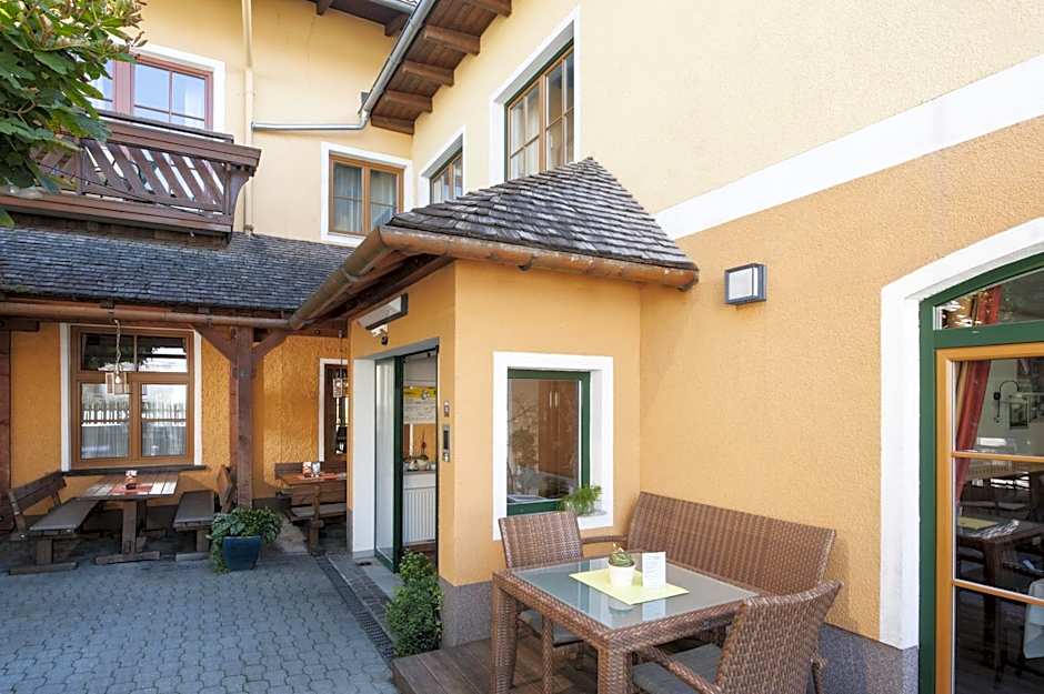 Hotel-Gasthof Beim Böckhiasl
