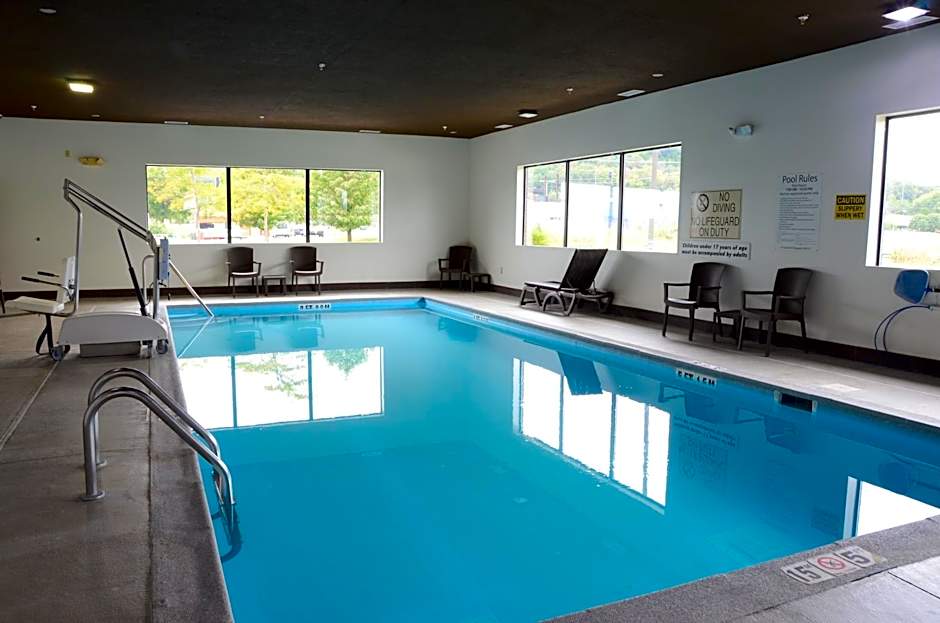 Comfort Inn & Suites Cave City
