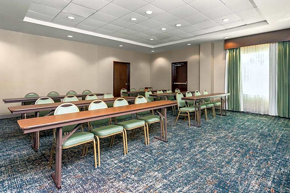 Hampton Inn By Hilton & Suites Deland