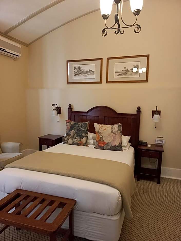 Kimberley Club Guesthouse