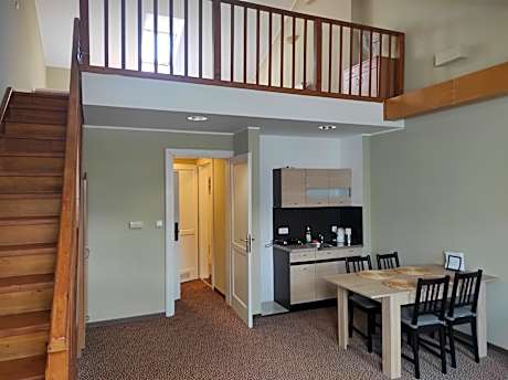 Mezonet apartment annex building