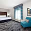La Quinta Inn & Suites by Wyndham Columbus - Edinburgh
