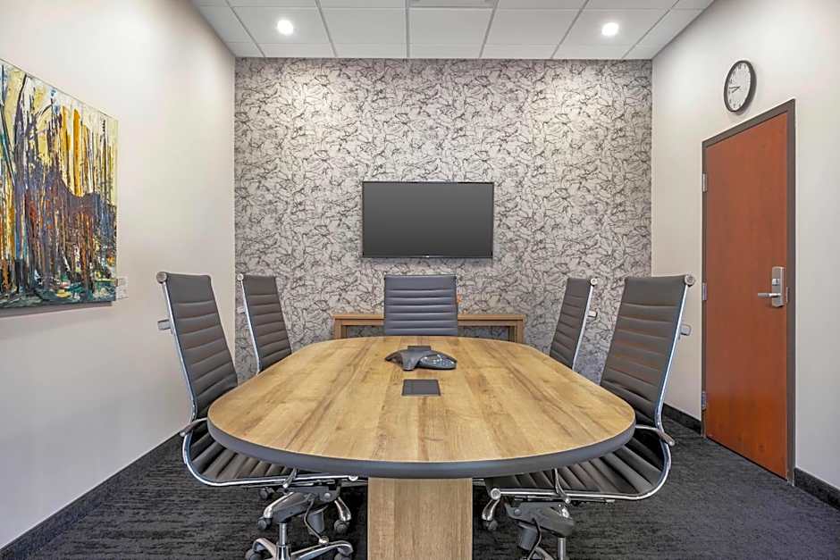Quality Hotel & Conference Centre