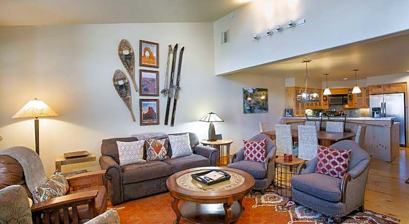 Lodges At Deer Valley