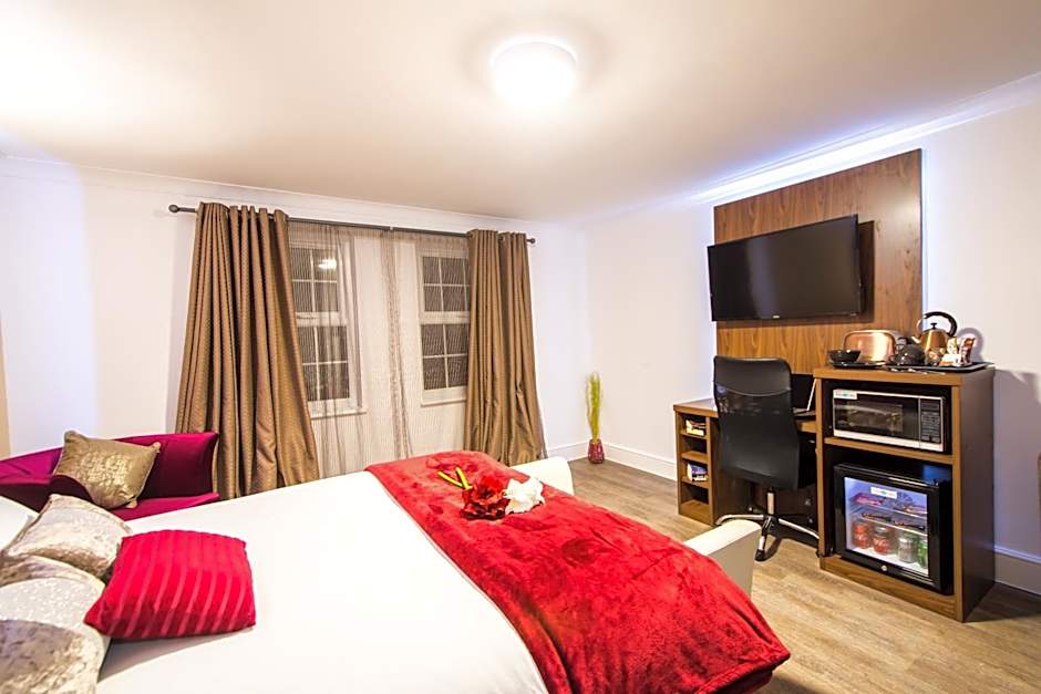 Trivelles Gatwick Hotel & airport Parking