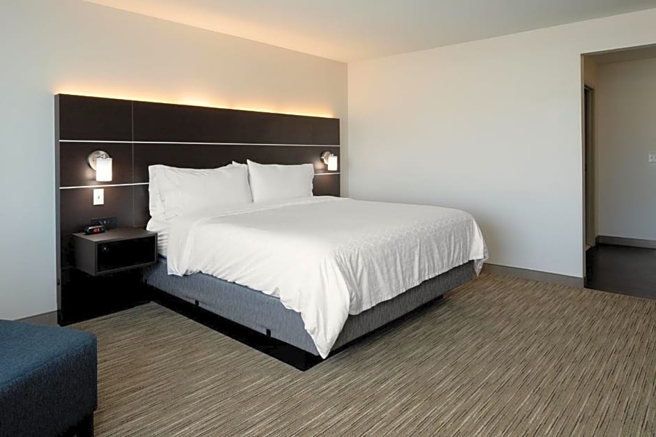 Holiday Inn Express & Suites - Bullhead City , an IHG Hotel