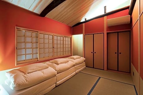 Three-Bedroom Townhouse