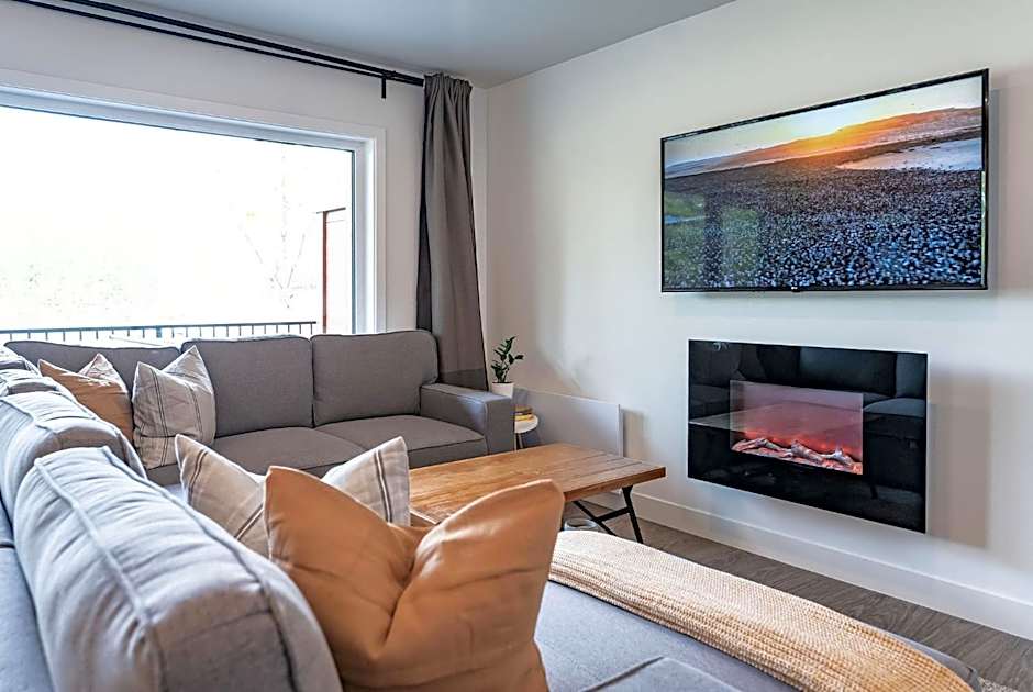 RendezView by Revelstoke Vacations