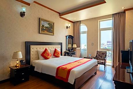 King Room with Balcony