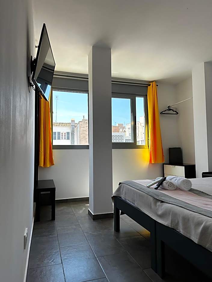 New Art Hostel - Albergue Juvenil