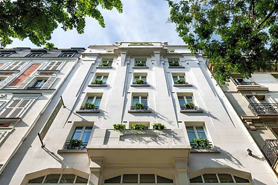 Le Lampika Hotel