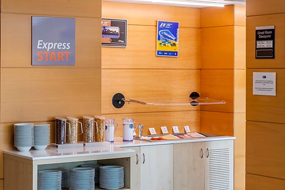 Holiday Inn Express Barcelona - Montmeló By IHG