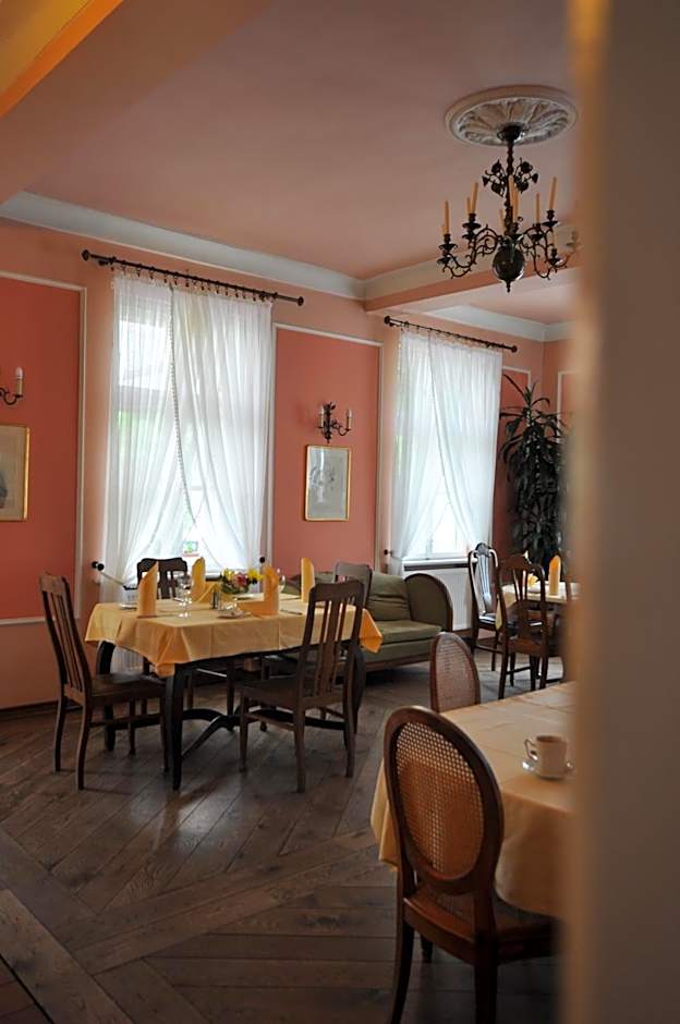 Restauracja - Hotel Pałacowa