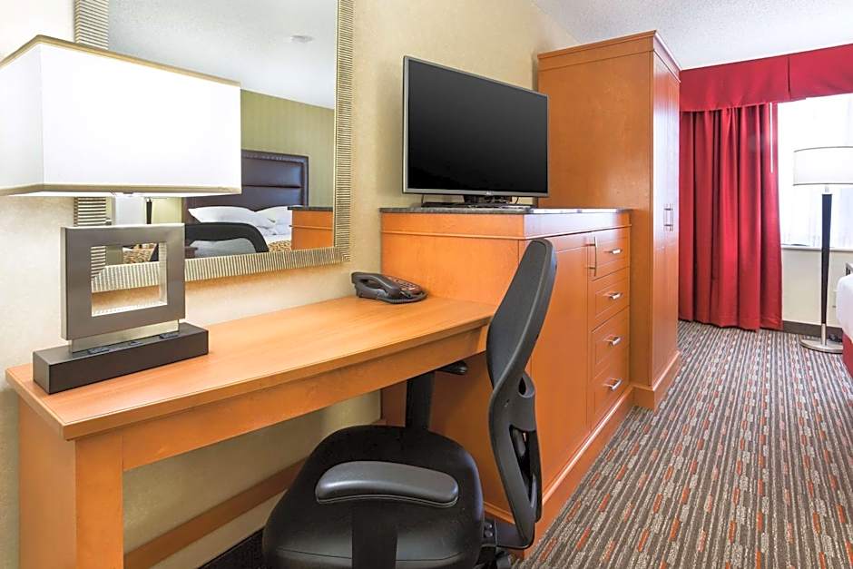 Drury Inn & Suites St. Louis Union Station