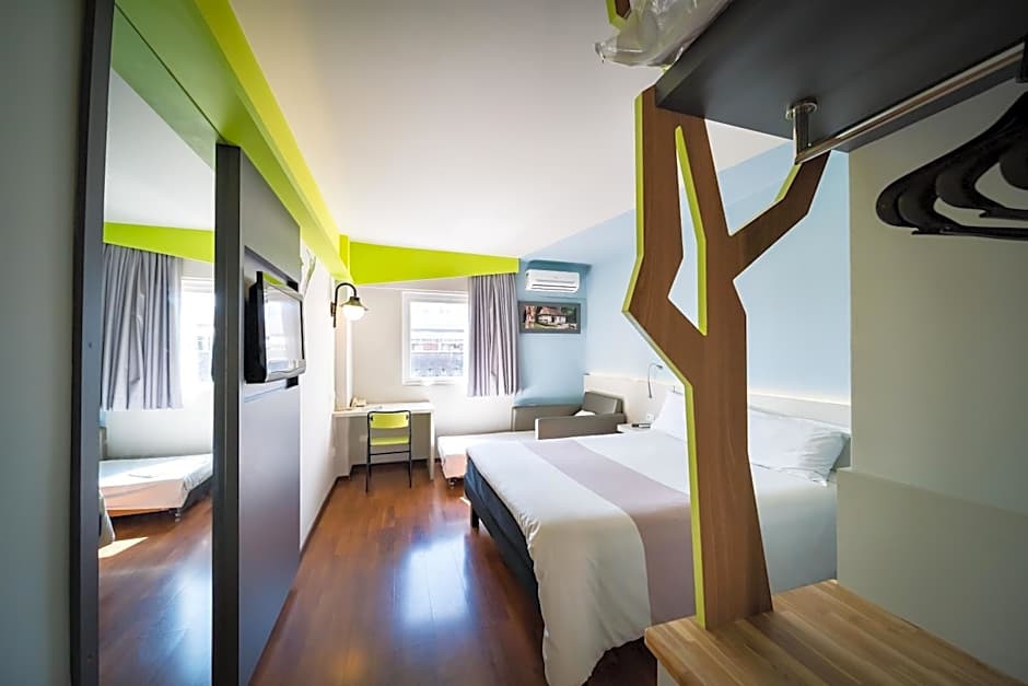 ibis Styles Curitiba Centro Civico