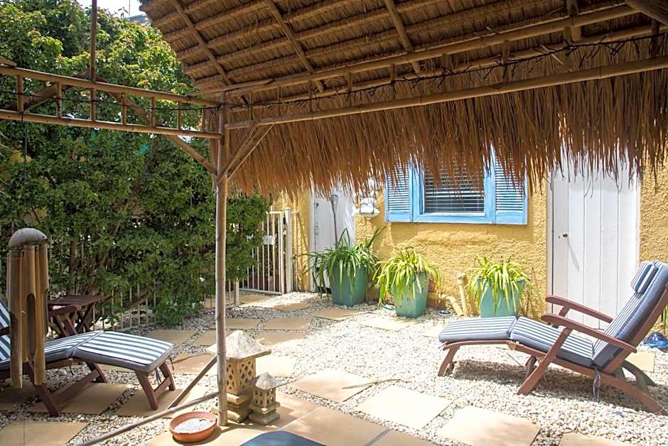 Plantation House At Whitecliffs