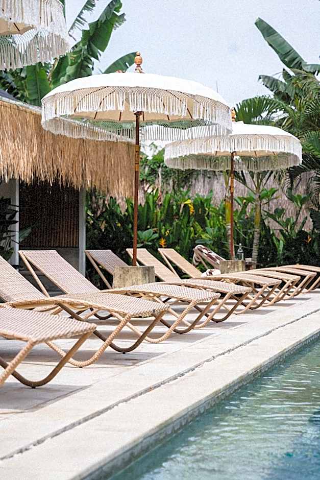 Suku Lifestyle Hotel & Villas