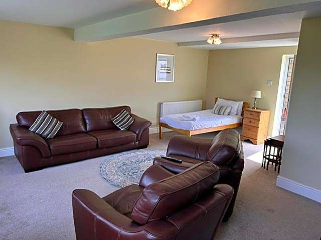 Ganton Greyhound Hotel