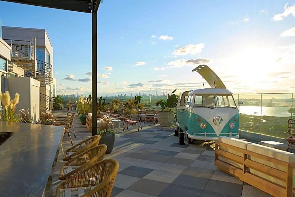 Renaissance New York Flushing Hotel at Tangram