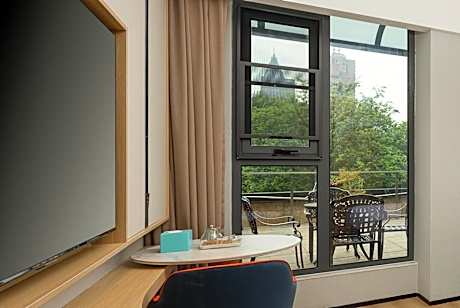 Standard King Room with Balcony