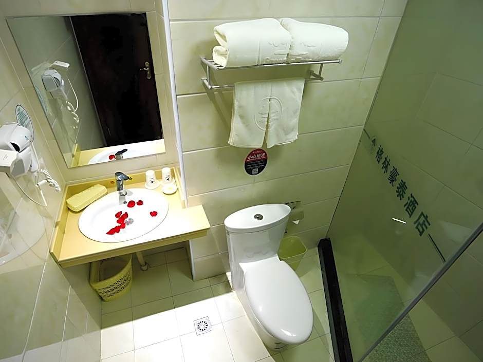 GreenTree Inn Shandong Yuncheng Ximen Street Songjiang Kung Fu School Business Hotel