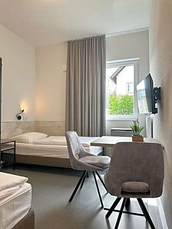 Longhouse Aparthotel