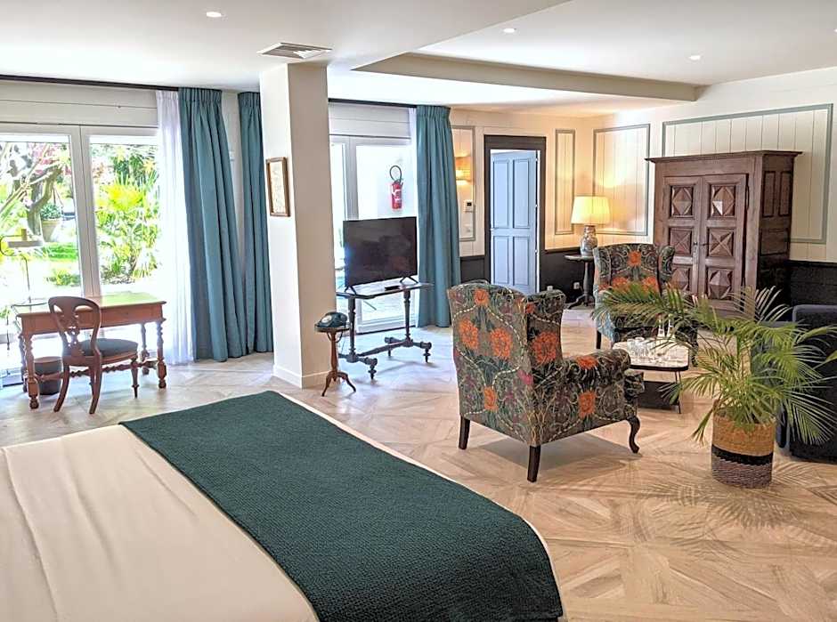 Hôtel Le Saint Christophe