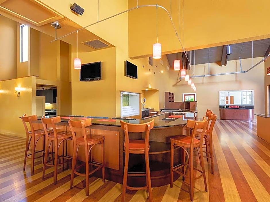 88 Palms Hotel & Event Center