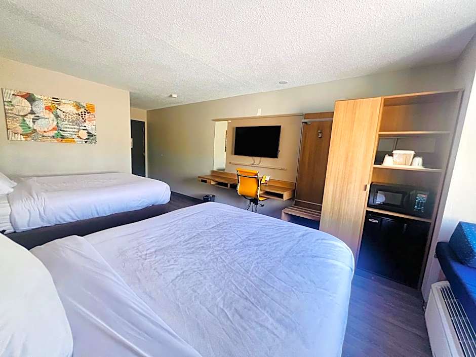 Microtel Inn & Suites by Wyndham Lexington