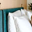 Townhouse17 Boutique Bed & Breakfast