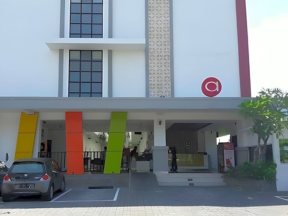 Amaris Hotel Sunset Road