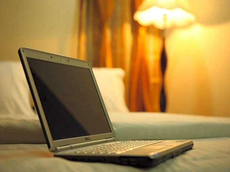 Meenakshi's Sunshine Hotel