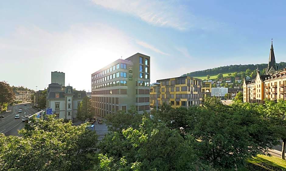 Tailormade Hotel LEO St Gallen