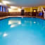 Holiday Inn Express and Suites Rochester West-Medical Center By IHG