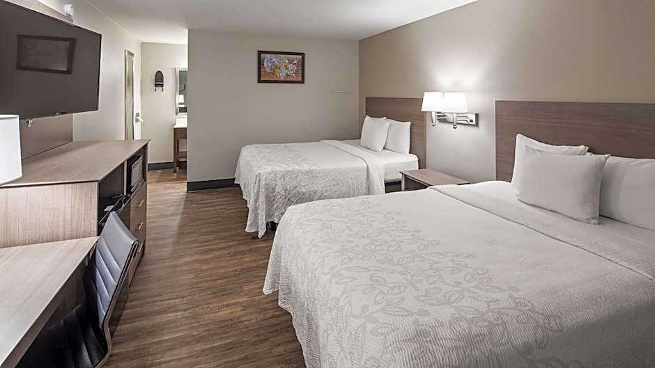 SureStay Hotel by Best Western Findlay