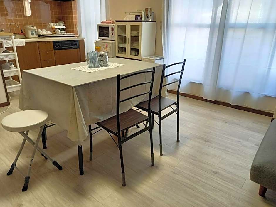 FukuokaKoryou GuestHouse