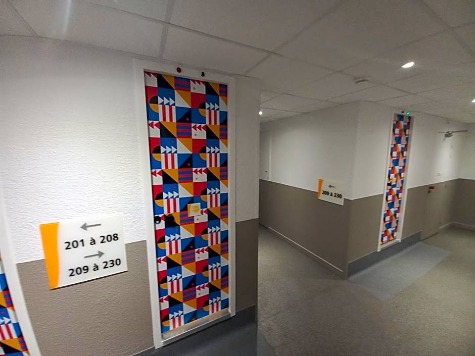 Premiere Classe Evry Sud - Mennecy