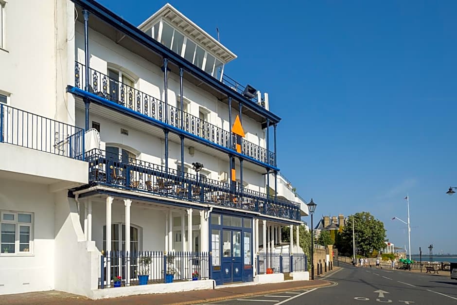 Royal London Yacht Club