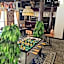 Luna Lodge