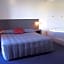 Country Roads Motor Inn