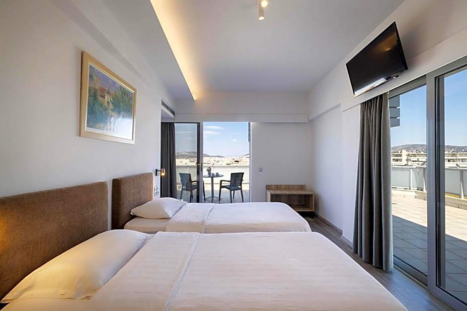 Xenophon Hotel