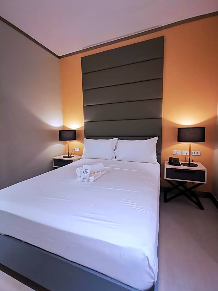 Yes Hotel Pandi Bulacan