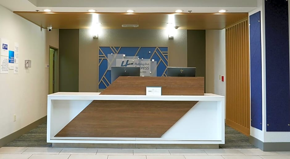 Holiday Inn Express Hotel & Suites Cedar Hill By IHG